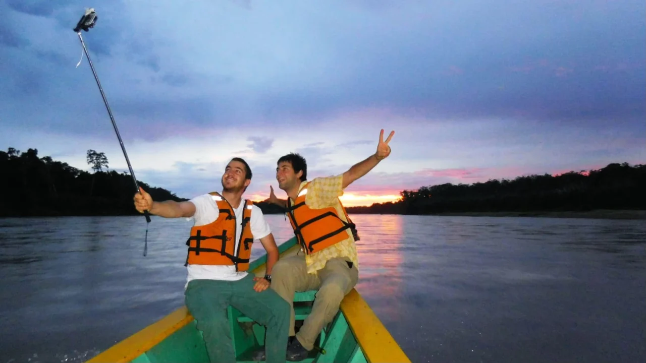 Tambopata Tour 3 Days: Chuncho Clay Lick & Sandoval Lake